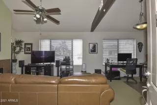 Photo #6: 6211047 Listing