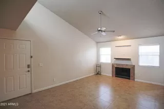 Photo #2: 6211137 Listing