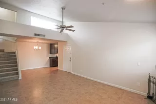Photo #3: 6211137 Listing