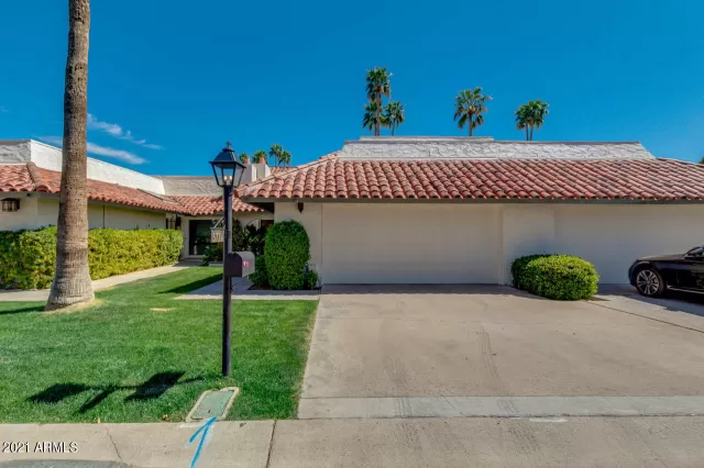 MLS: 6211234 Condo For Sale