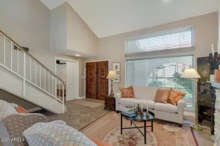 Photo #4: 6211234 Listing