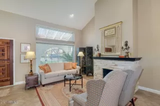 Photo #5: 6211234 Listing