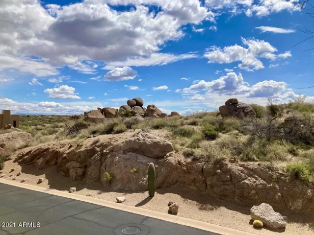 MLS: 6211269 Condo For Sale