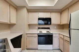 Photo #6: 6211481 Listing