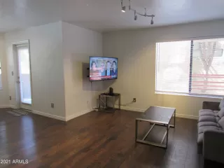 Photo #2: 6211483 Listing 