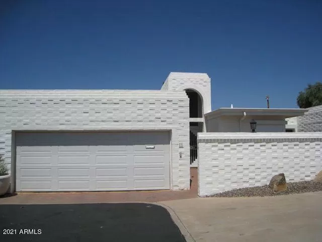 MLS: 6211514 Condo For Sale