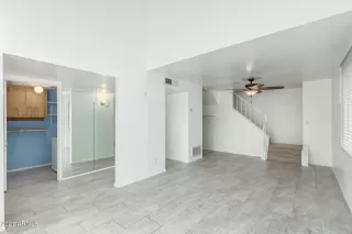 Photo #5: 6211624 Listing