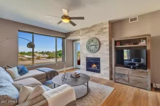 Photo #2: 6211673 Listing