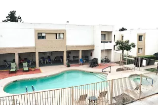 Photo #5: 6211879 Listing 