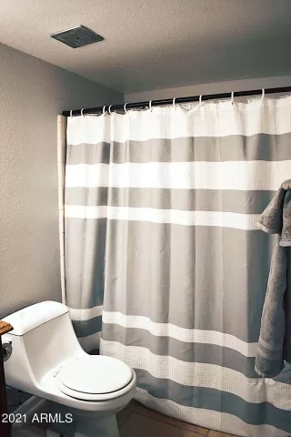 Photo #6: 6211879 Listing 