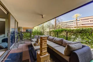 Photo #2: 6211933 Listing 