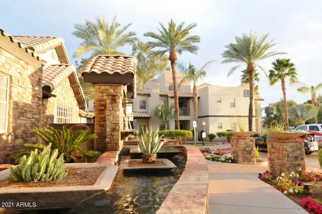 MLS: 6212186 Condo For Sale