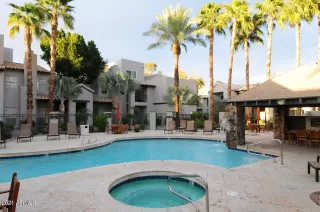 Photo #3: 6212186 Listing