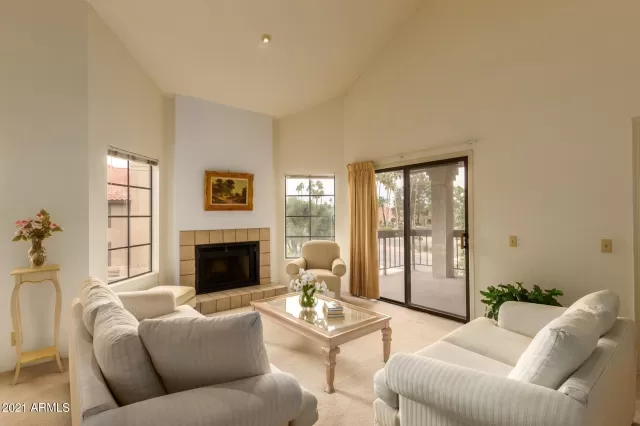 MLS: 6212215 Condo For Sale