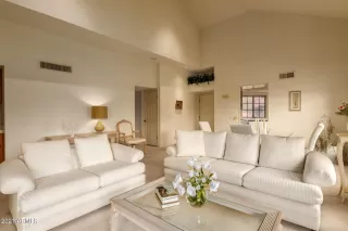 Photo #1: 6212215 Listing
