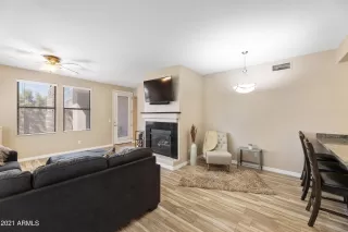 Photo #5: 6212250 Listing 