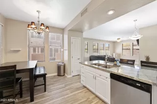 Photo #6: 6212250 Listing 