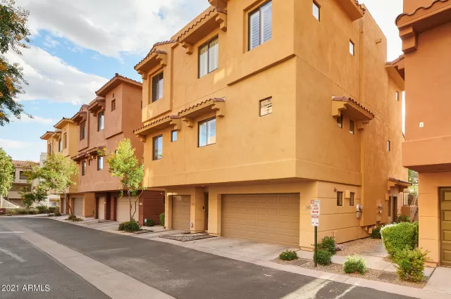 MLS: 6212664 Condo For Sale