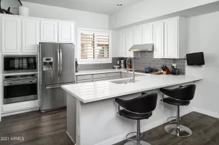 Photo #2: 6212664 Listing