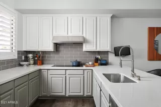 Photo #4: 6212664 Listing