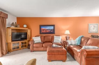 Photo #6: 6213208 Listing 