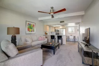 Photo #2: 6213406 Listing