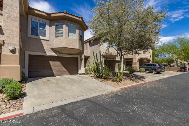 MLS: 6213456 Condo For Sale