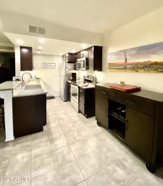 Photo #6: 6213630 Listing