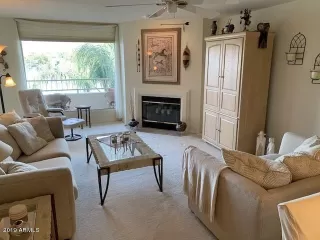 Photo #5: 6213971 Listing