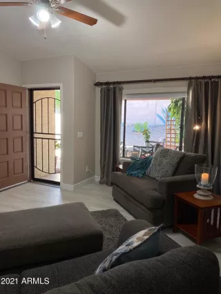 Photo #4: 6214358 Listing