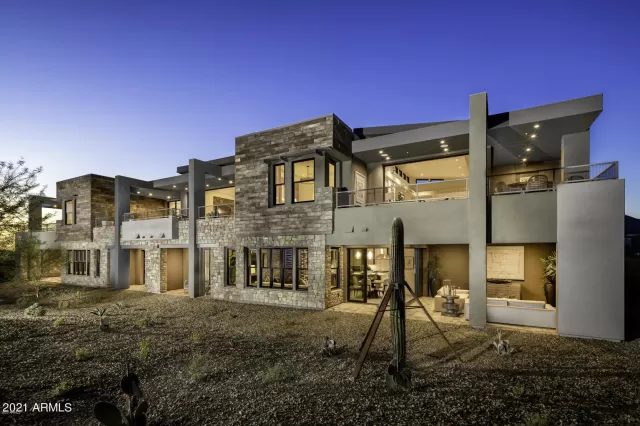 MLS: 6214517 Condo For Sale