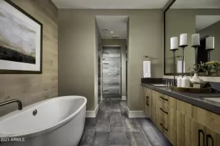 Photo #3: 6214517 Listing