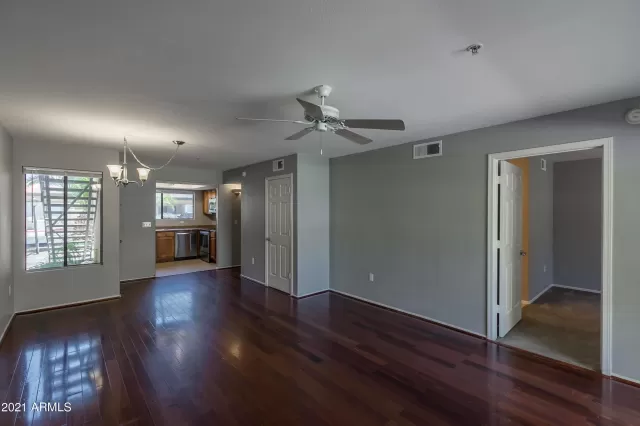 MLS: 6214732 Condo For Sale