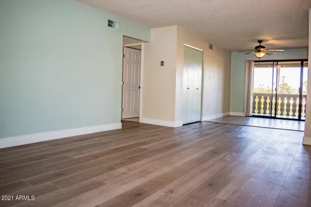 MLS: 6214932 Condo For Sale