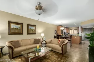 Photo #1: 6215048 Listing 