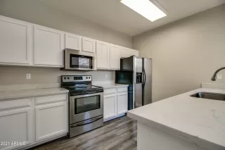 Photo #5: 6215149 Listing 