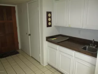 Photo #5: 6215157 Listing 