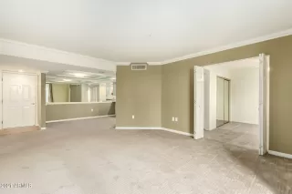 Photo #5: 6215480 Listing 