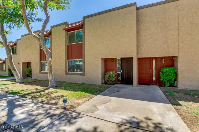 MLS: 6215540 Condo For Sale