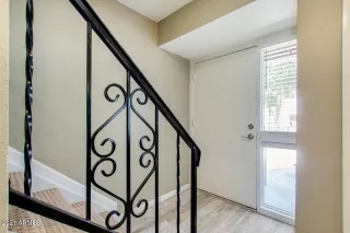 Photo #3: 6215540 Listing