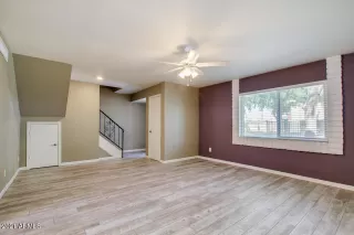 Photo #6: 6215540 Listing