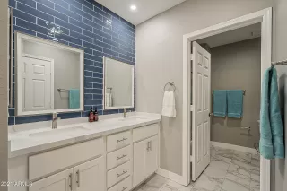 Photo #3: 6215612 Listing