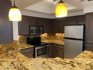 Photo #5: 6215727 Listing