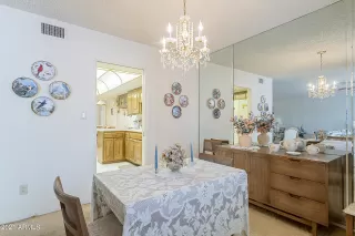 Photo #5: 6215906 Listing