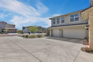 Photo #3: 6215950 Listing