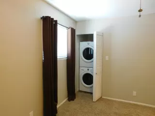 Photo #5: 6216086 Listing