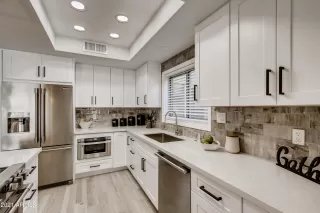 Photo #5: 6216292 Listing