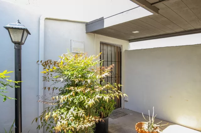 MLS: 6216329 Condo For Sale