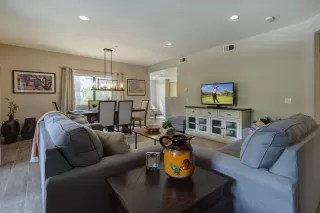 Photo #4: 6216590 Listing 