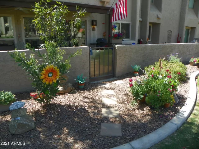 MLS: 6216612 Condo For Sale